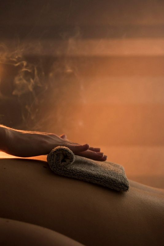 Массажная терапия и ее преимущества для организма: мы понимаем разницу между традиционным и лечебным массажем. Массажная терапия и ее преимущества для организма: мы понимаем разницу между традиционным и лечебным массажем.